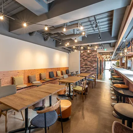 Wise Owl Hostels Kyoto-2